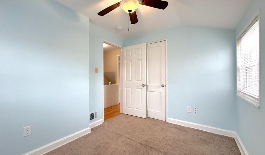 5612 7TH Rd S, Arlington, VA 22204 - 3 Beds, 2 Bath