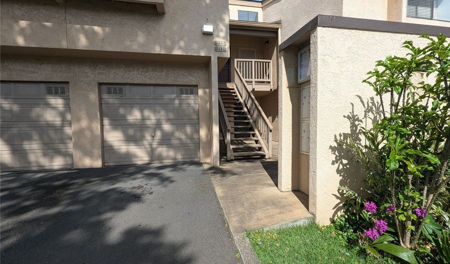 46-010 Aliikane Pl 212, Kaneohe, HI 96744 - 2 Beds, 2 Bath
