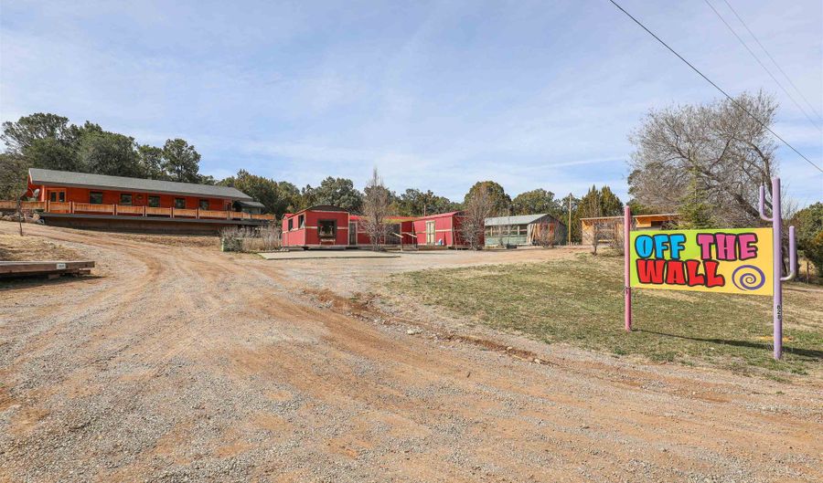 828 US Hwy 82, High Rolls Mountain Park, NM 88325 - 0 Beds, 0 Bath