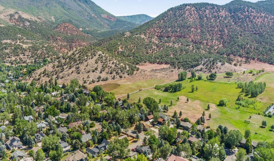 985 Lupine Cir, Basalt, CO 81621 - 4 Beds, 3 Bath