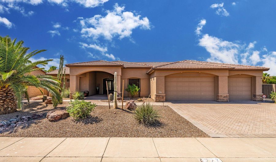 227 W AUBURN SKY Ct, Casa Grande, AZ 85122 - 3 Beds, 3 Bath