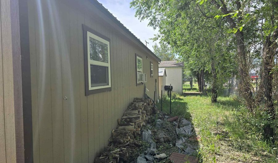 710 714 GOPP Ct, Cheyenne, WY 82007 - 3 Beds, 3 Bath