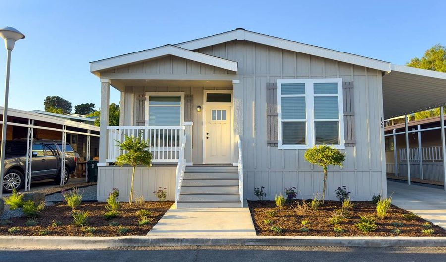 275 S WORTHINGTON St 124, Spring Valley, CA 91977 - 3 Beds, 2 Bath
