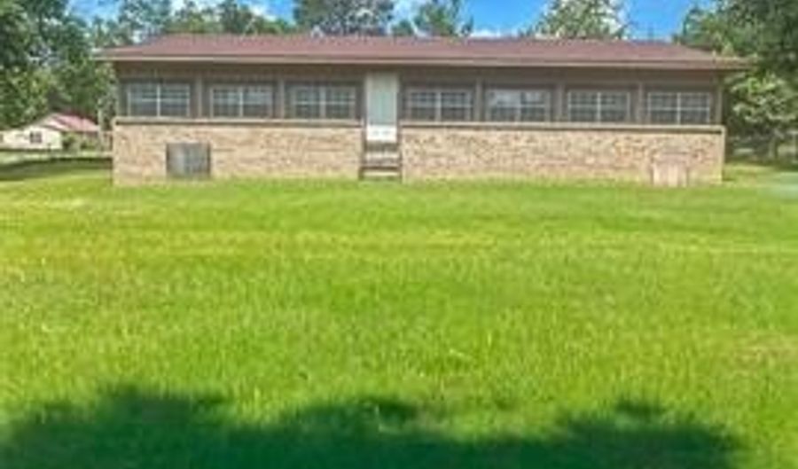 463 W 10th St, Atoka, OK 74525 - 3 Beds, 3 Bath
