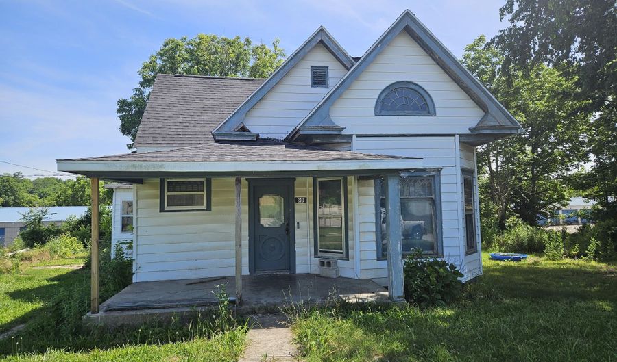 203 E Pennington Ave, Ava, MO 65608 - 3 Beds, 1 Bath