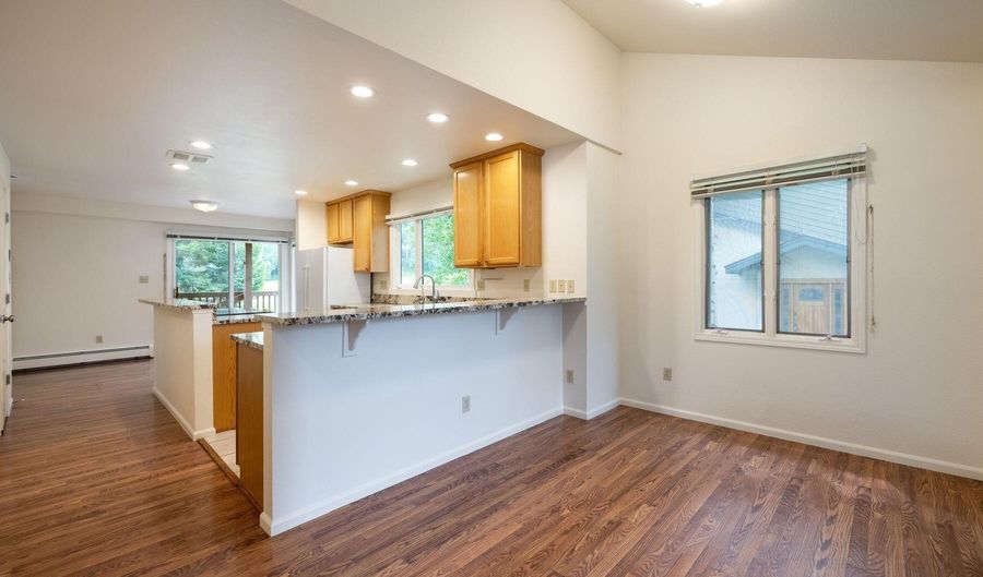 588 Stone Creek Dr W, Avon, CO 81620 - 3 Beds, 3 Bath