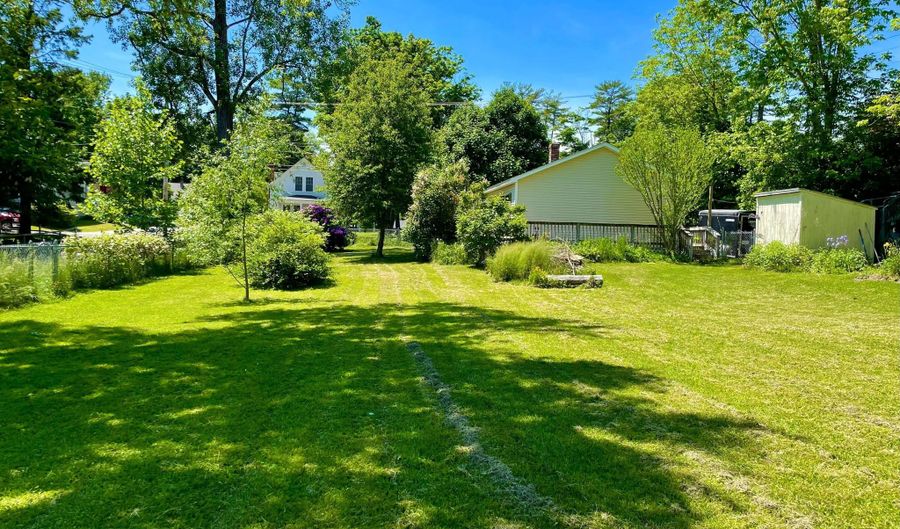 595 High St, Bath, ME 04530 - 2 Beds, 0 Bath