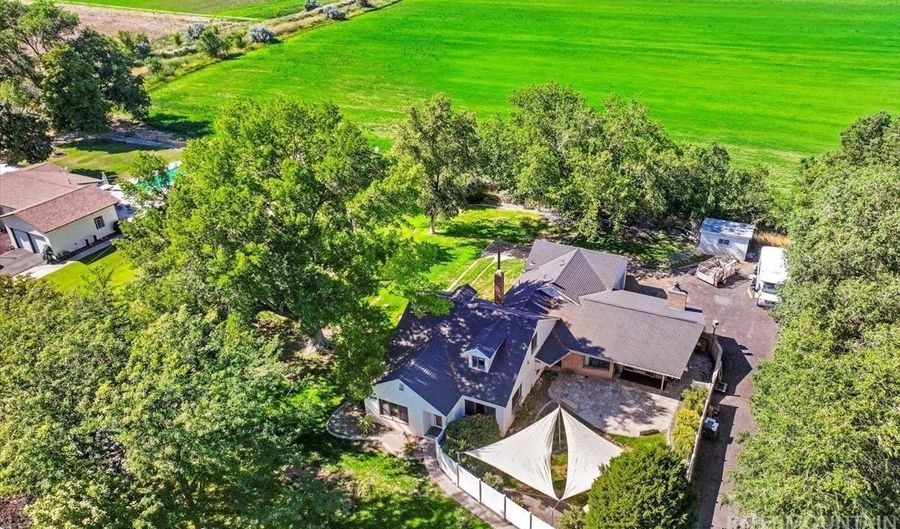 20276 Hwy 30, Buhl, ID 83316 - 4 Beds, 3 Bath