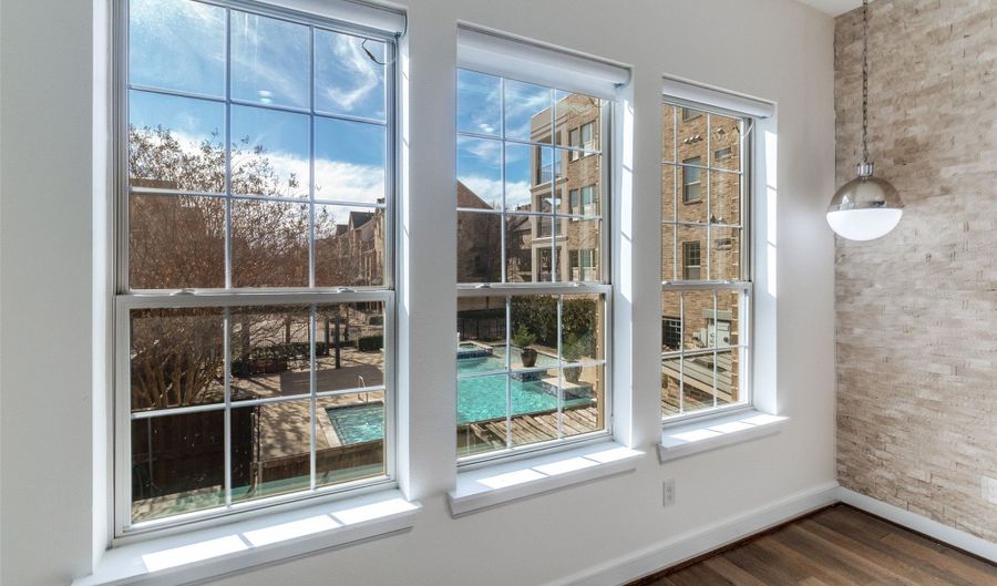 5015 Meridian Ln 1102, Addison, TX 75001 - 3 Beds, 3 Bath