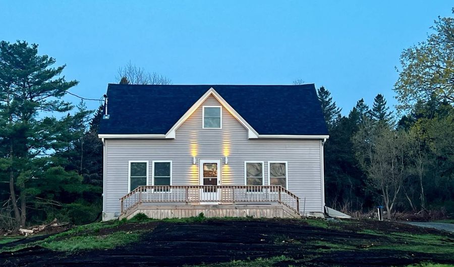 4522 State Highway 30, Amsterdam, NY 12010 - 3 Beds, 2 Bath