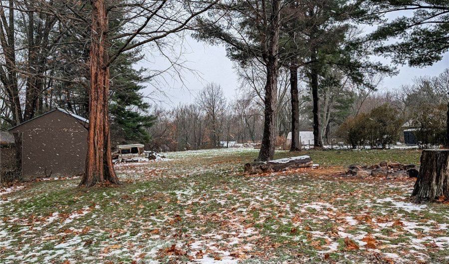 1872 Pickle Rd, Akron, OH 44312 - 3 Beds, 2 Bath