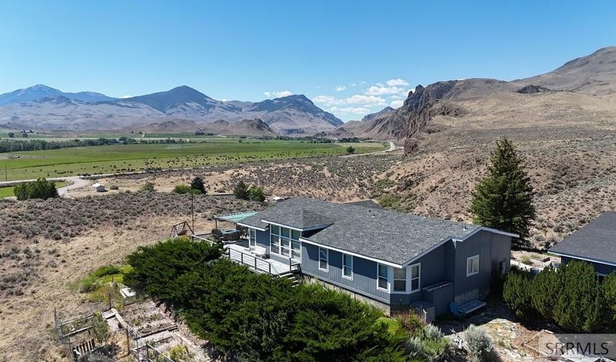 116 Coates Ln, Challis, ID 83226 - 3 Beds, 2 Bath
