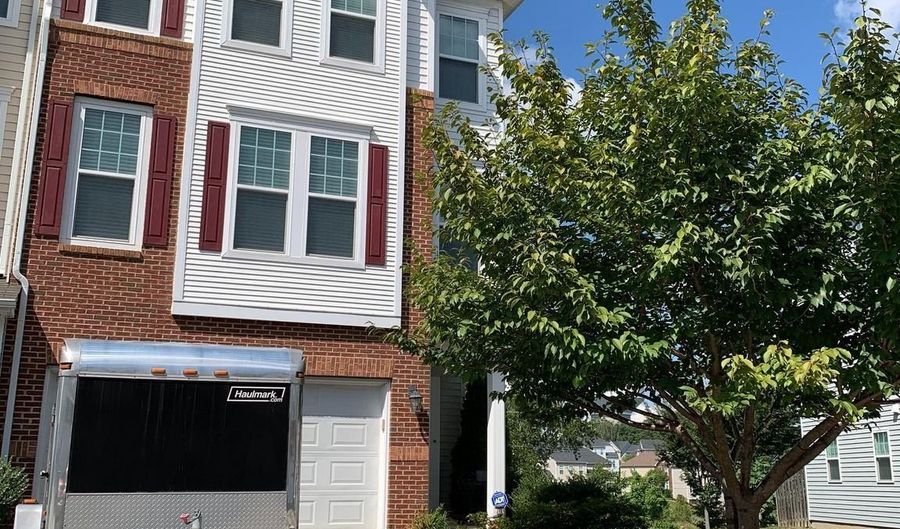24689 CAPECASTLE Ter, Aldie, VA 20105 - 4 Beds, 4 Bath