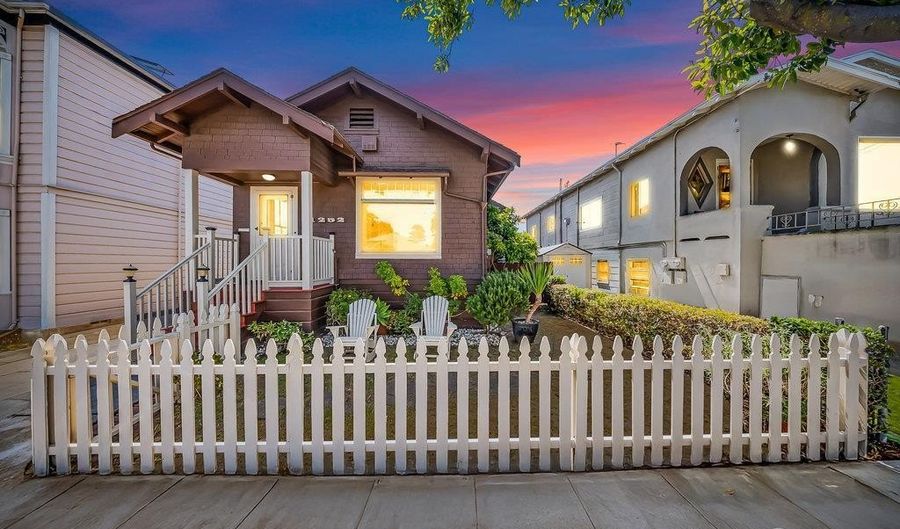 1252 Pearl St, Alameda, CA 94501 - 1 Beds, 3 Bath