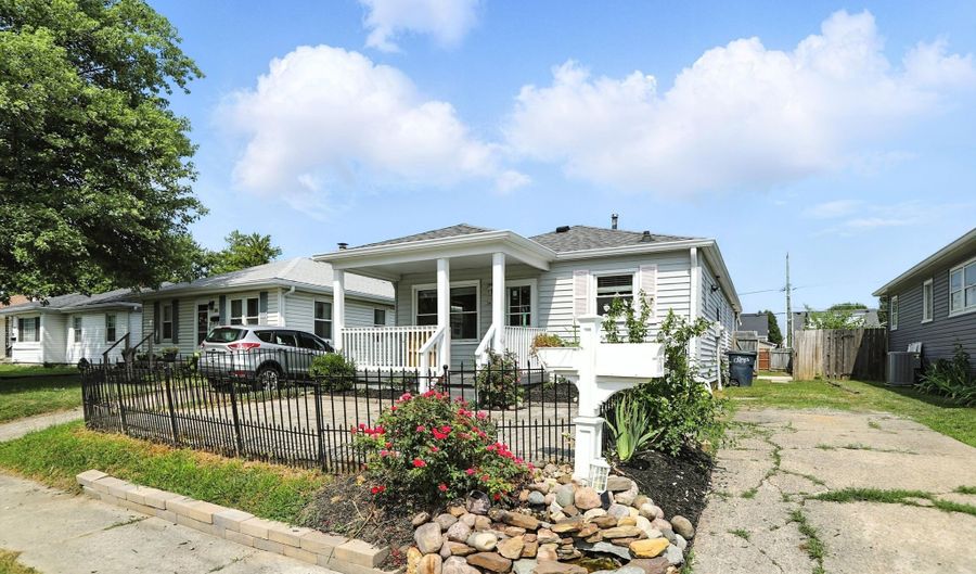 363 N 19th Ave, Beech Grove, IN 46107 - 4 Beds, 1 Bath
