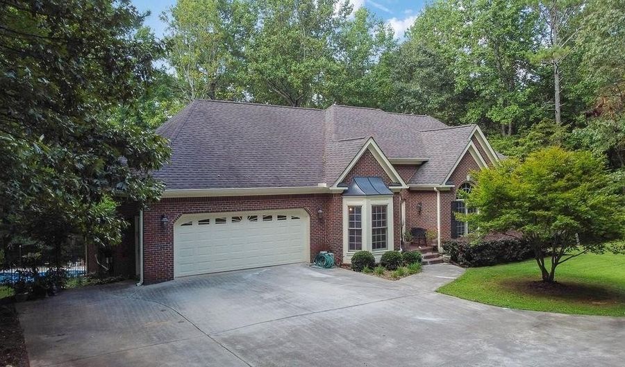 241 Wild Turkey Rdg, Ball Ground, GA 30107 - 3 Beds, 3 Bath