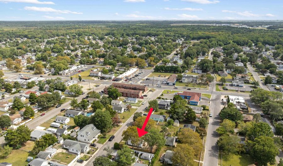 32 W Greenwood, Villas, NJ 08251 - 2 Beds, 1 Bath