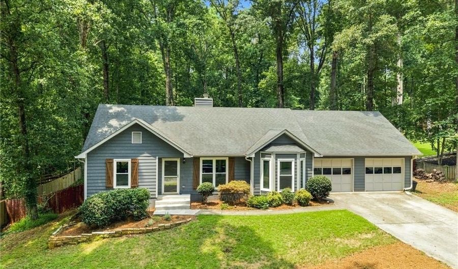 26 Boones Ridge Dr SE, Acworth, GA 30102 - 3 Beds, 2 Bath