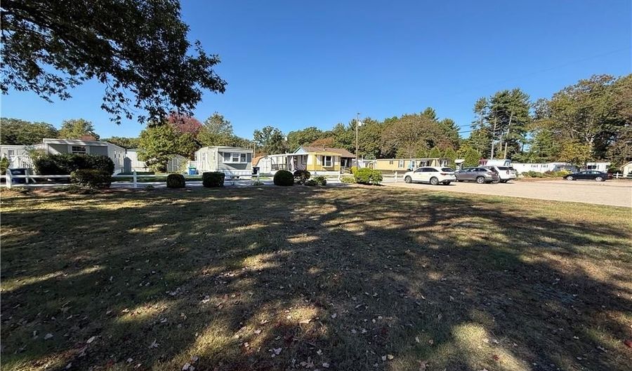 6 Lane One, Coventry, RI 02816 - 2 Beds, 1 Bath