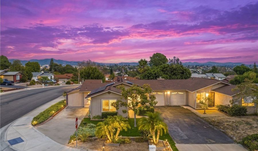 1404 Peacock Blvd, Oceanside, CA 92056 - 2 Beds, 2 Bath