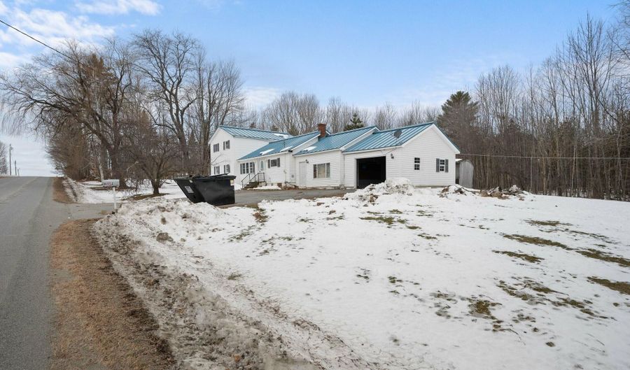 192 Fox Hill Rd, Athens, ME 04912 - 4 Beds, 1 Bath