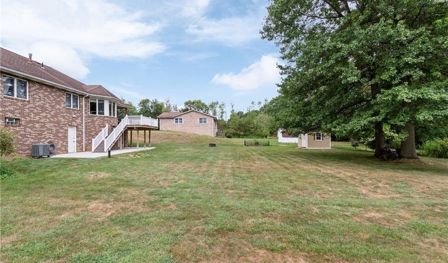 2007 Nolt Dr, Akron, OH 44312 - 3 Beds, 2 Bath