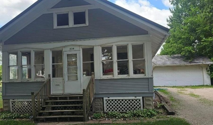 324 S Hale, Algona, IA 50511 - 2 Beds, 1 Bath