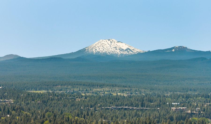 1630 SE Tempest Dr 10, Bend, OR 97702 - 2 Beds, 1 Bath