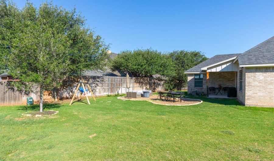 2449 Township Ct, Abilene, TX 79601 - 3 Beds, 2 Bath