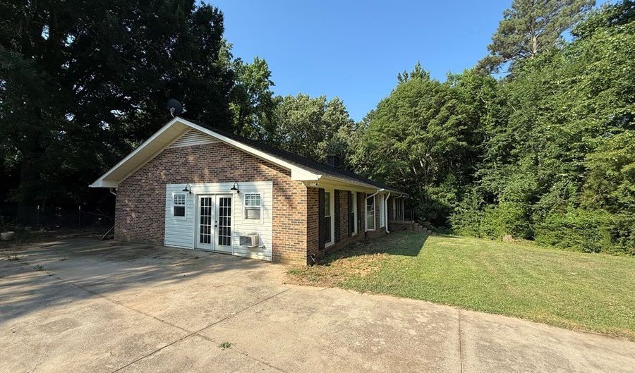 442 Hill Rd, Abbeville, SC 29620 - 3 Beds, 3 Bath