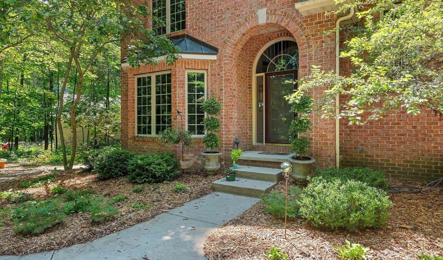 4660 WEDGESTONE Ct, Oneida, WI 54155 - 3 Beds, 4 Bath