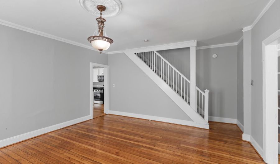 159 CONDUIT St, Annapolis, MD 21401 - 4 Beds, 2 Bath