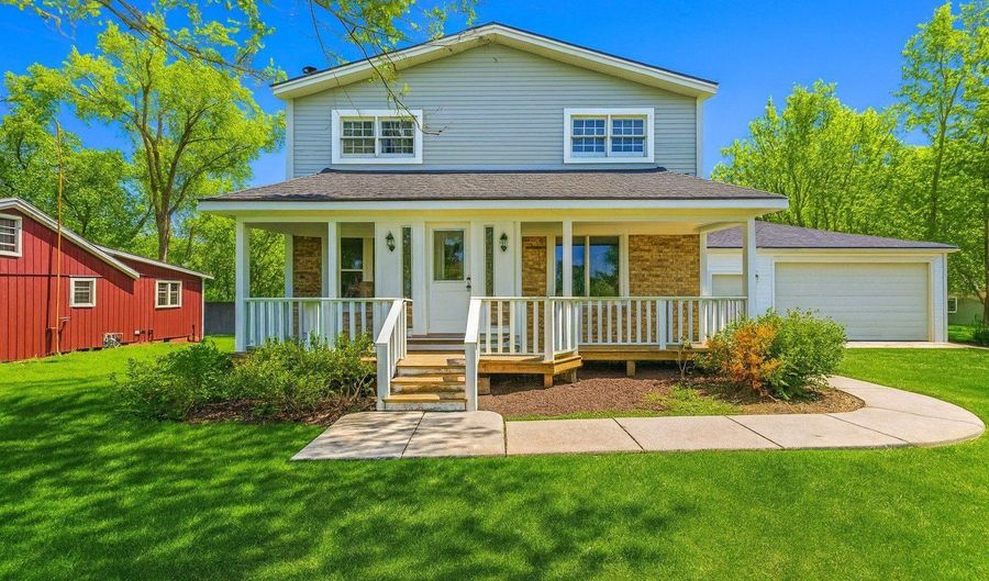 24199 W Beach Grove Rd, Antioch, IL 60002 - 3 Beds, 2 Bath