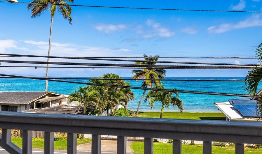 53-658 Kamehameha Hwy, Hauula, HI 96717 - 5 Beds, 3 Bath