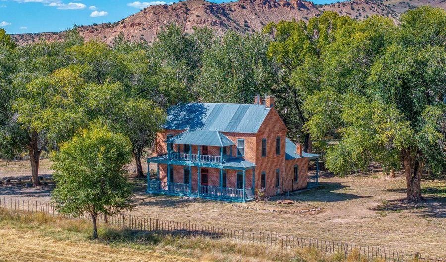 50 Private Drive 1706 A, Abiquiu, NM 87510 - 3 Beds, 3 Bath