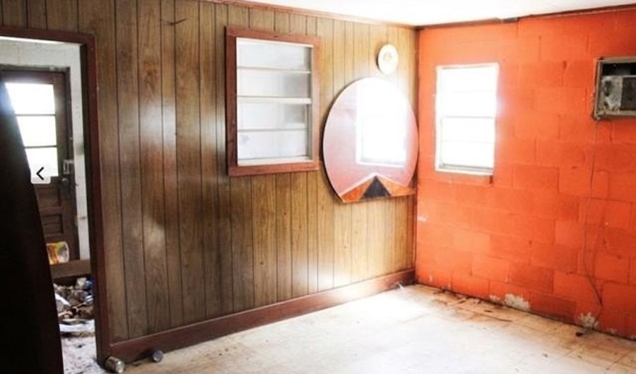 1729 BUND St, Bogalusa, LA 70427 - 3 Beds, 2 Bath