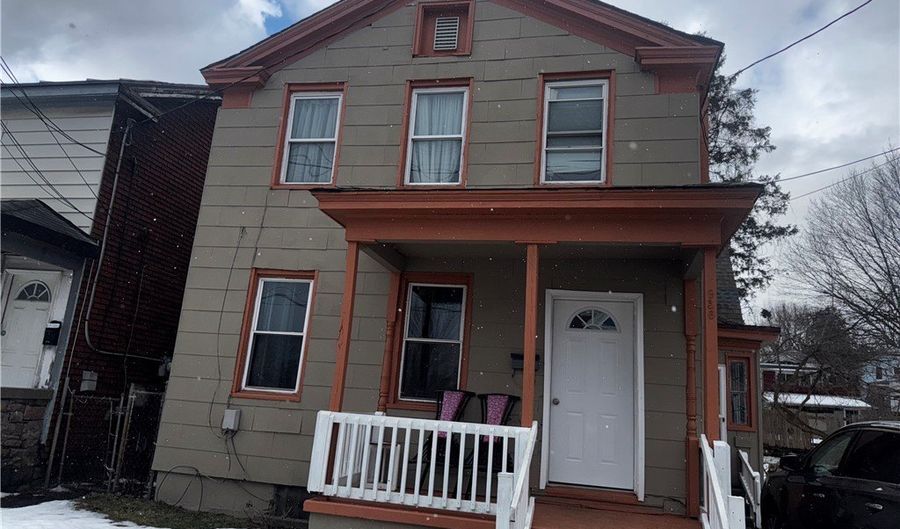 936 Schuyler St, Utica, NY 13502 - 4 Beds, 1 Bath