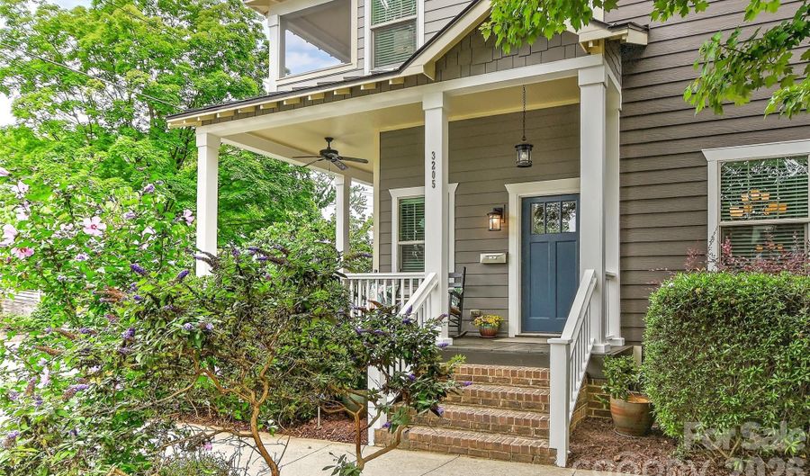 3205 N Mcdowell St, Charlotte, NC 28205 - 3 Beds, 3 Bath