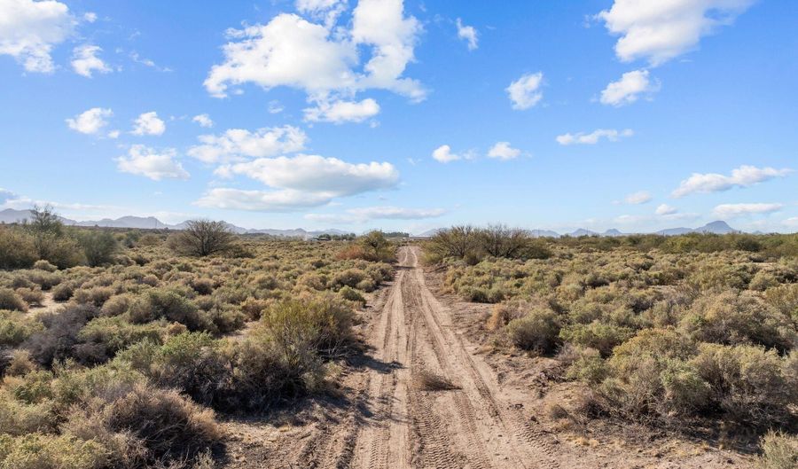 0 W Carver Rd 401-42-036S, Arlington, AZ 85322 - 0 Beds, 0 Bath