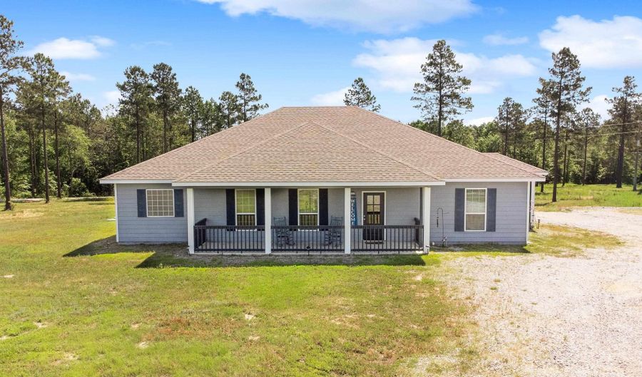 12655 Mars Hill Rd, Bauxite, AR 72011 - 2 Beds, 2 Bath