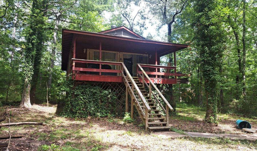 105 Friar Tuck Dr, Brandon, MS 39042 - 2 Beds, 1 Bath