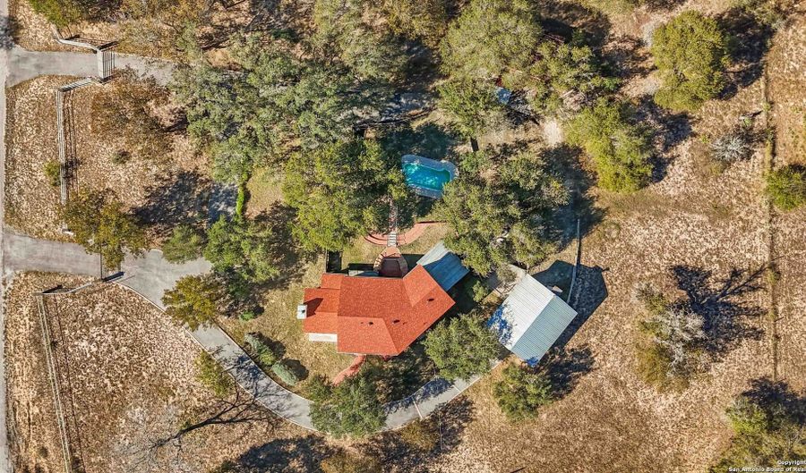 217 Sky Vw, Adkins, TX 78101 - 4 Beds, 5 Bath
