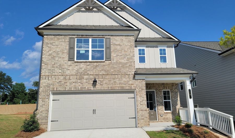35 Fraser 123B, Auburn, GA 30011 - 5 Beds, 3 Bath