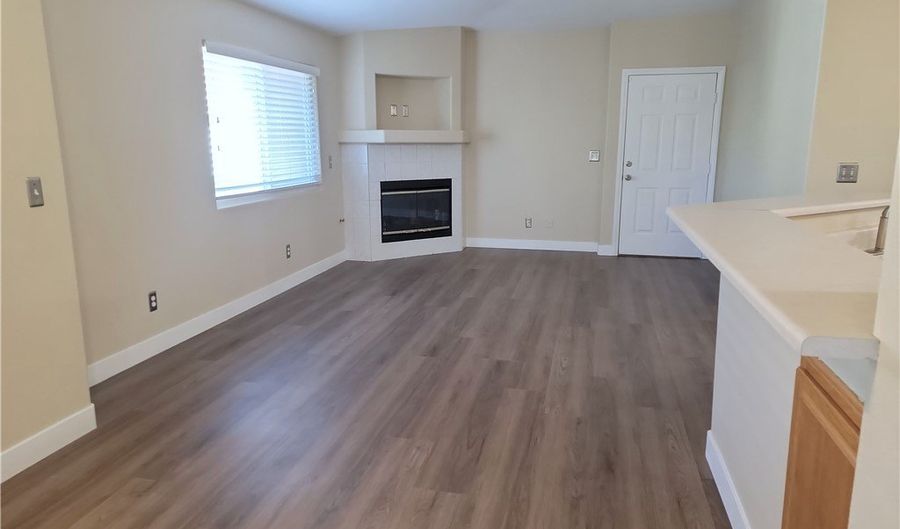 383 Manti Pl, Henderson, NV 89014 - 2 Beds, 2 Bath