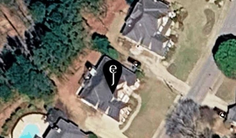 1345 Bentwater Dr, Acworth, GA 30101 - 6 Beds, 4 Bath