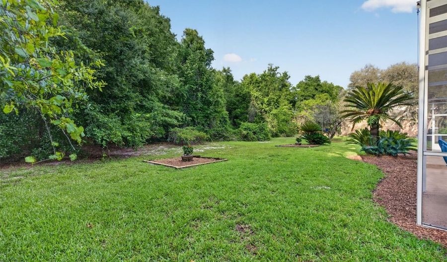 1303 ACRES Dr, Apopka, FL 32703 - 4 Beds, 3 Bath