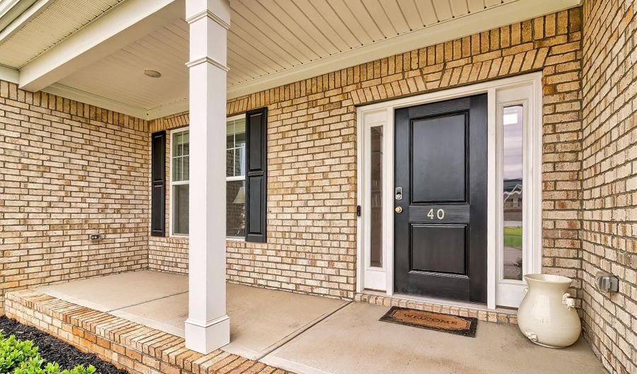 40 Hanging Leaf Ct, Blythewood, SC 29016 - 5 Beds, 4 Bath