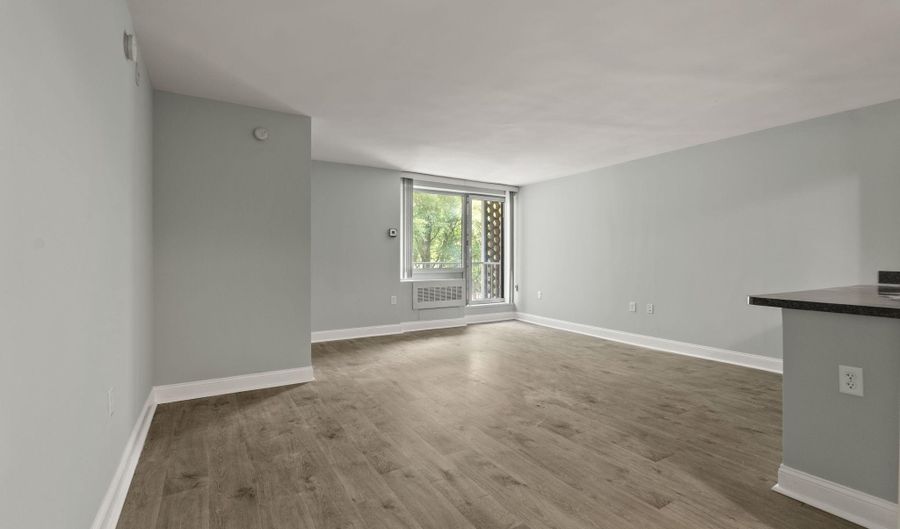 800 4TH St SW N325, Washington, DC 20024 - 0 Beds, 1 Bath