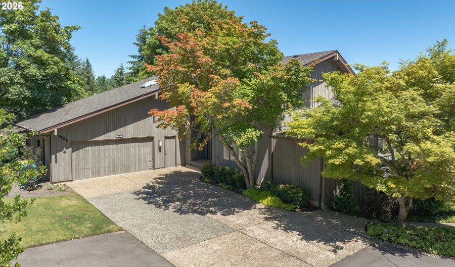 9945 SW 170TH Ave, Beaverton, OR 97007 - 4 Beds, 4 Bath
