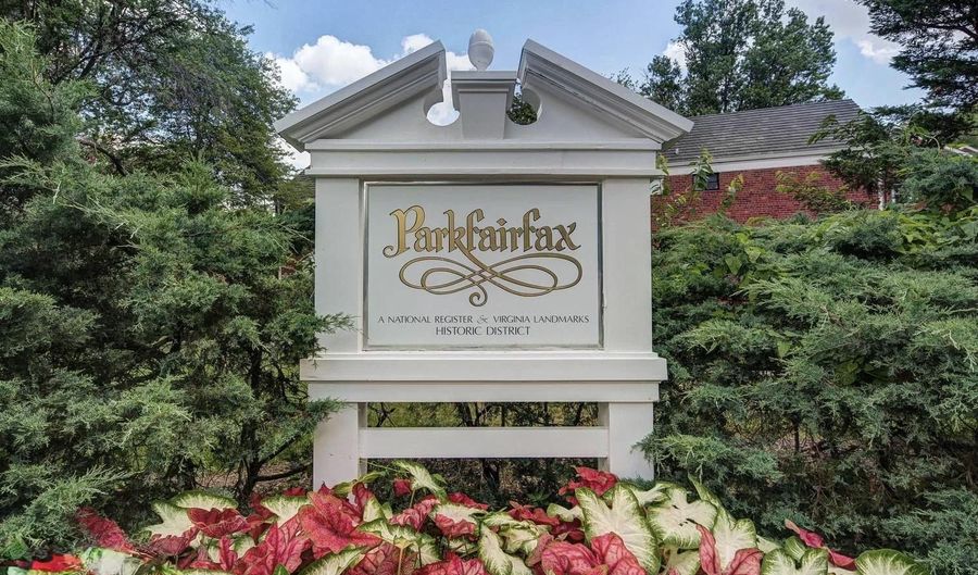 3327 MARTHA CUSTIS Dr 3327, Alexandria, VA 22302 - 1 Beds, 1 Bath